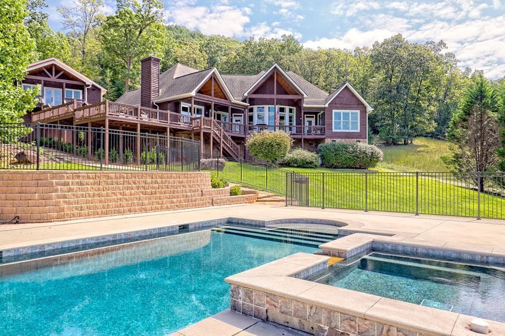 340 Autumn Trail, Franklin NC 28734 - Primary photo