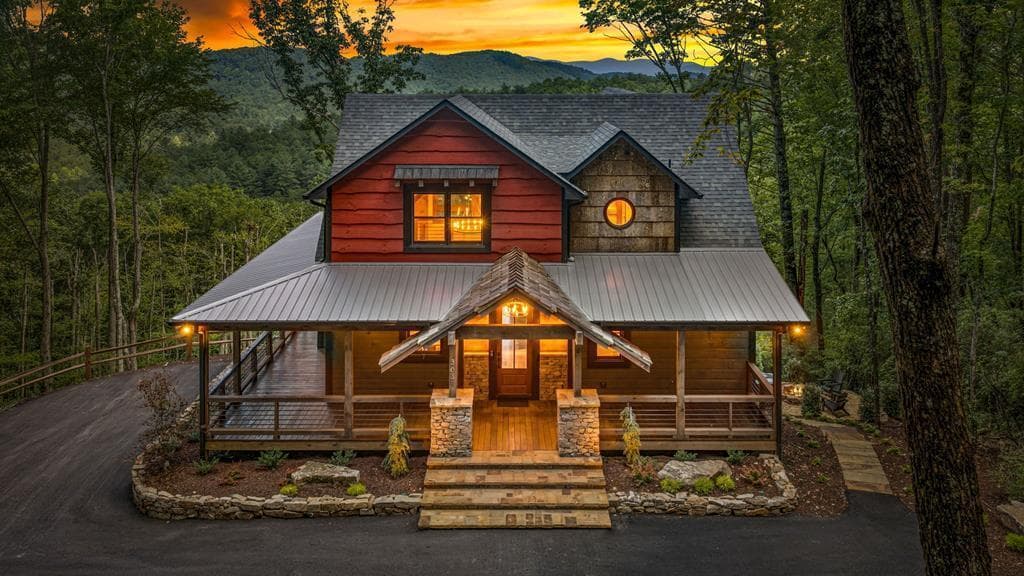 363 Griffith Parkway, Blue Ridge GA 30513 - Photo
