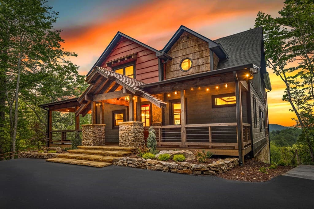 363 Griffith Parkway, Blue Ridge GA 30513 - Photo