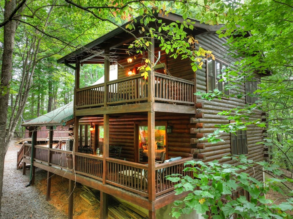 541 Little Bushy Head Road, Blue Ridge GA 30513 - Photo