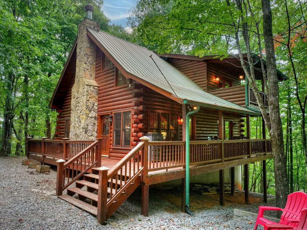 541 Little Bushy Head Road, Blue Ridge GA 30513 - Primary photo
