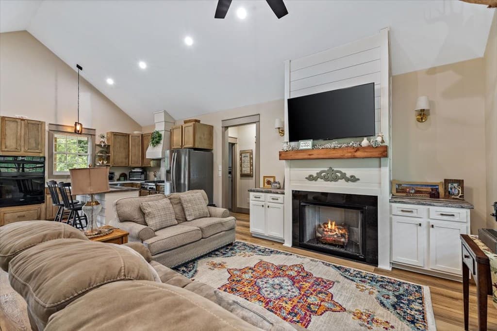 332 Upper Fox Trail, Blairsville GA 30512 - Photo