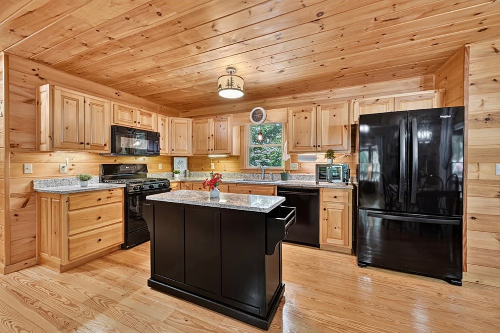 612 Medina Court, Ellijay GA 30540 - Photo