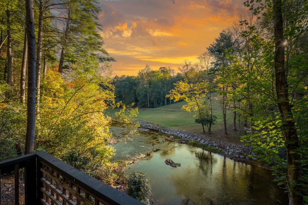 35 Dogwood Riverside Drive, Blue Ridge GA 30513 - Photo