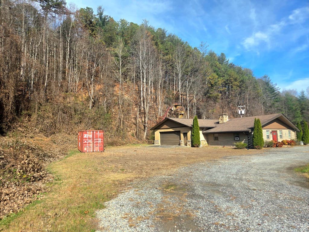 6785 Airport Road, Andrews NC 28901 - Photo
