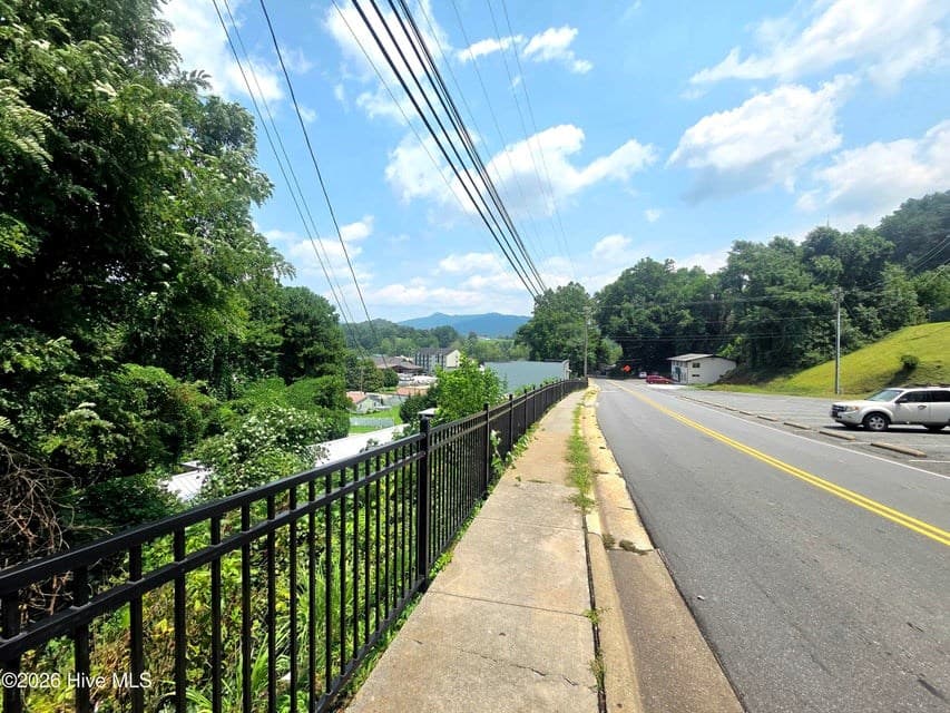 214 E Main Street, Robbinsville NC 28771 - Photo