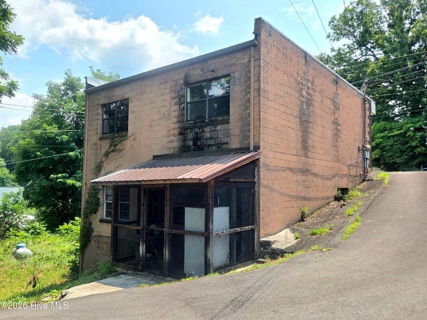 214 E Main Street, Robbinsville NC 28771 - Photo