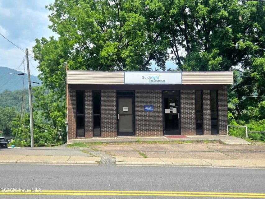 214 E Main Street, Robbinsville NC 28771 - Primary photo