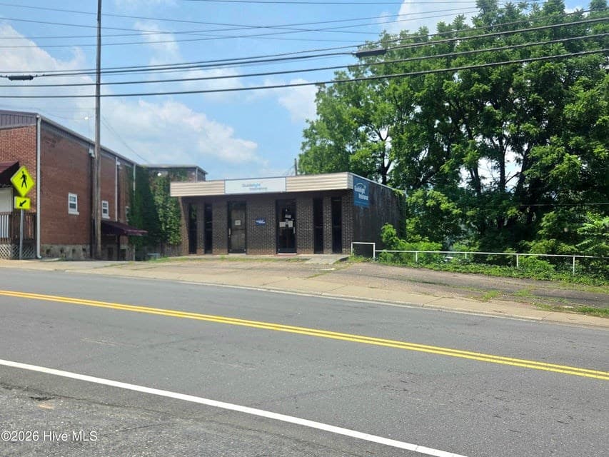 214 E Main Street, Robbinsville NC 28771 - Photo