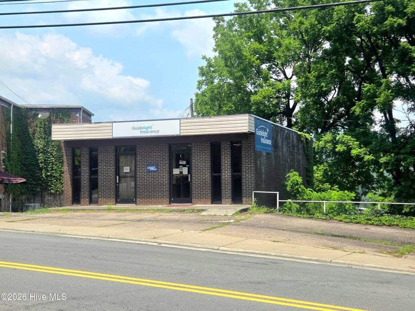 214 E Main Street, Robbinsville NC 28771 - Photo