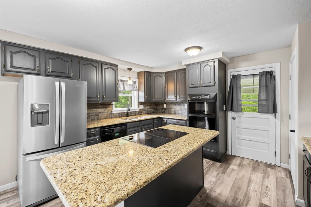 1243 Sycamore Street, Young Harris GA 30582 - Photo