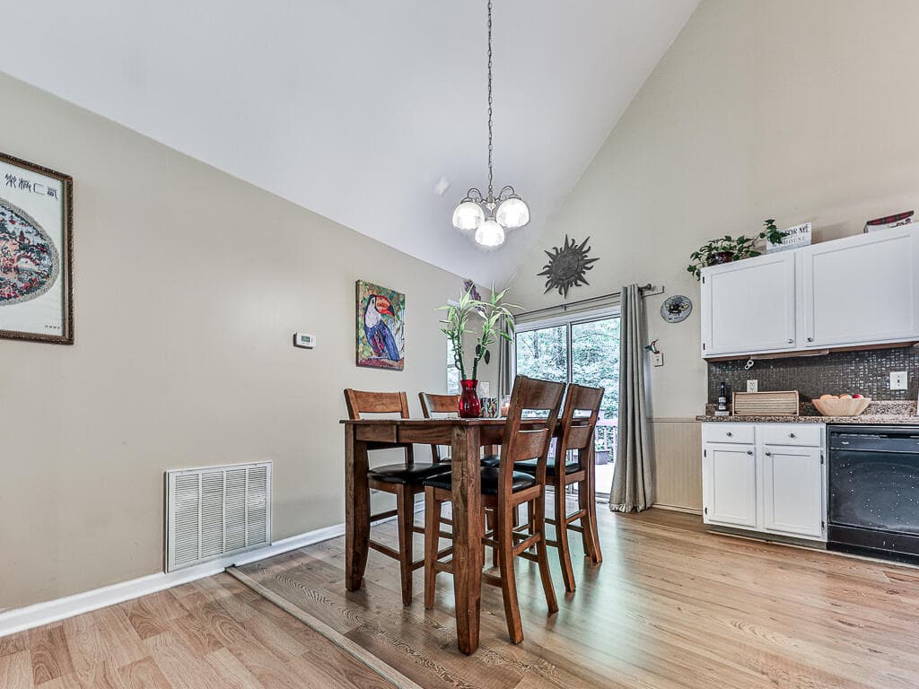 314 Spring Creek, Blairsville GA 30512 - Photo