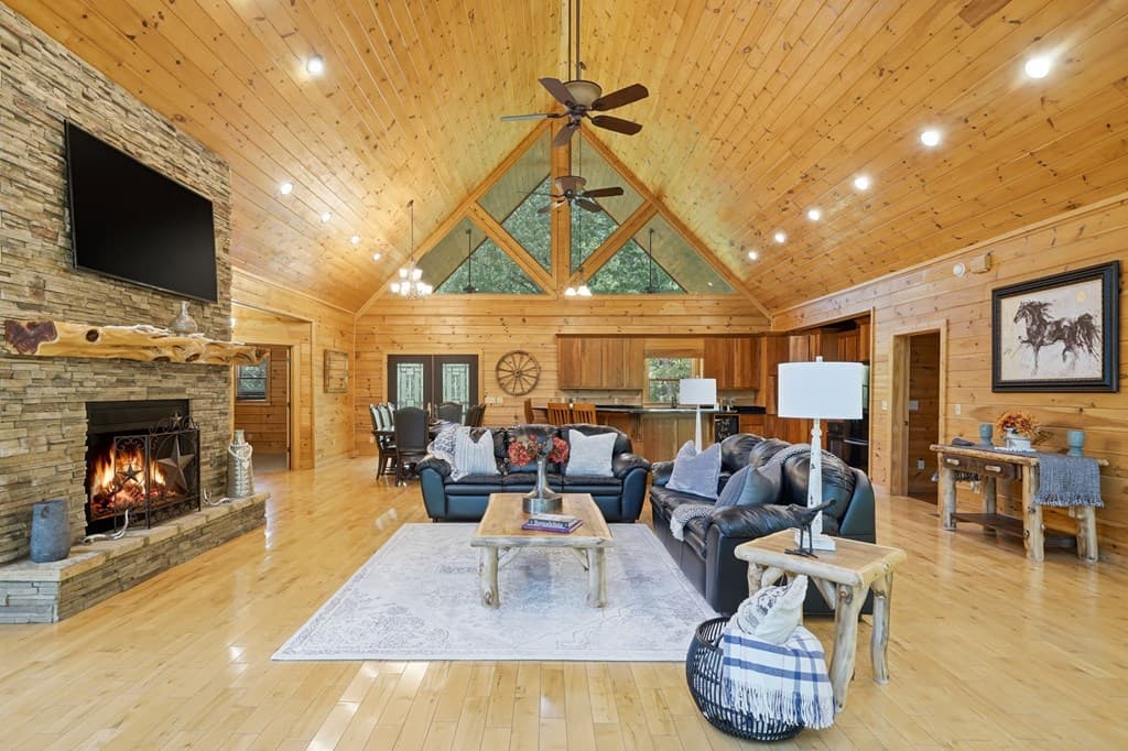 4725 Boardtown Road, Ellijay GA 30540 - Photo