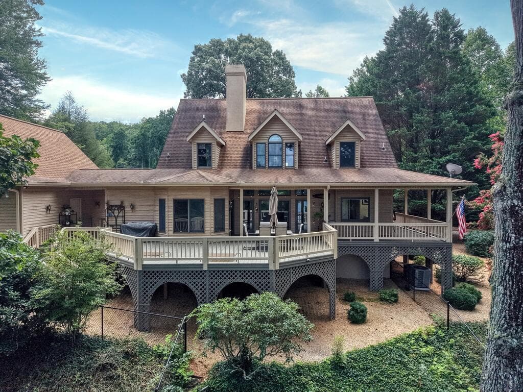 39 Mccracken Cove Road, Hayesville NC 28904 - Photo