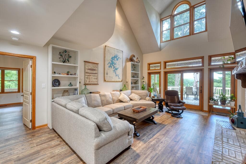 39 Mccracken Cove Road, Hayesville NC 28904 - Photo