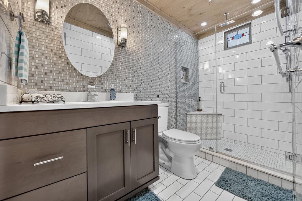 209 Marina Drive, Blue Ridge GA 30514 - Photo