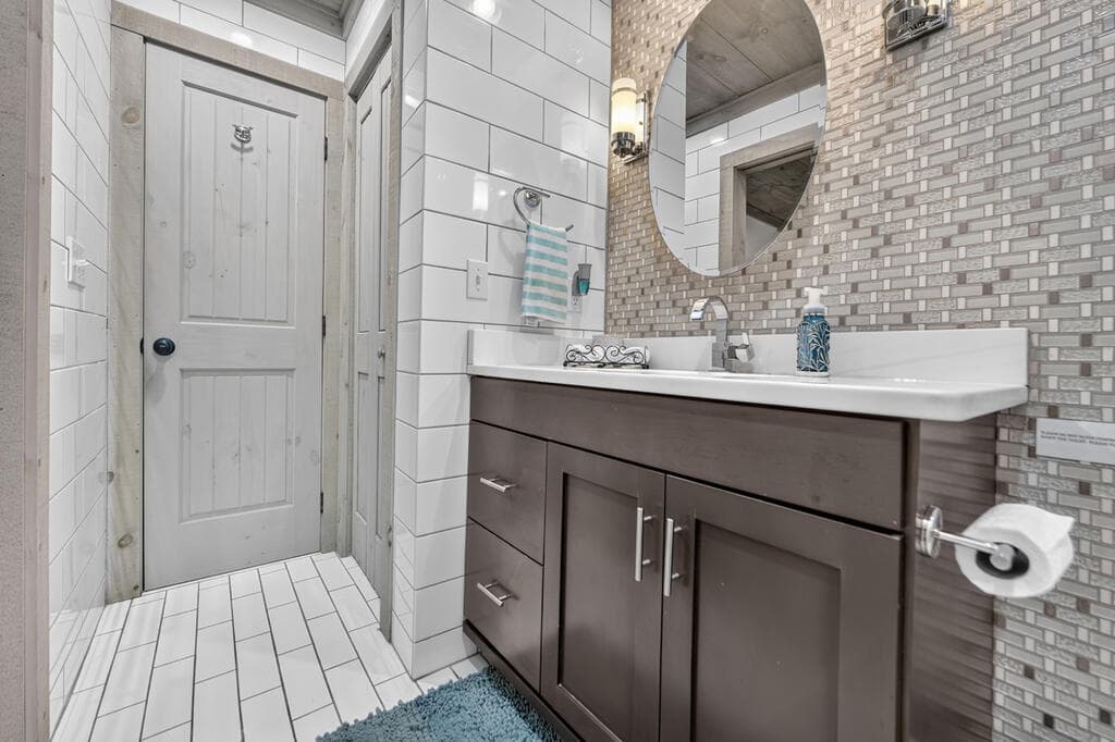 209 Marina Drive, Blue Ridge GA 30514 - Photo