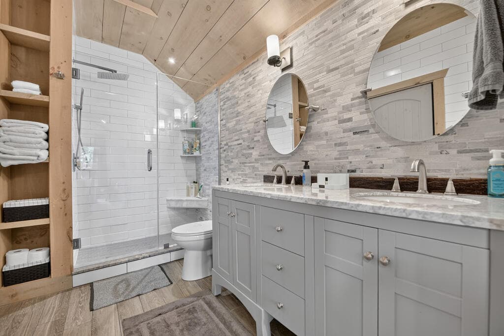 209 Marina Drive, Blue Ridge GA 30514 - Photo