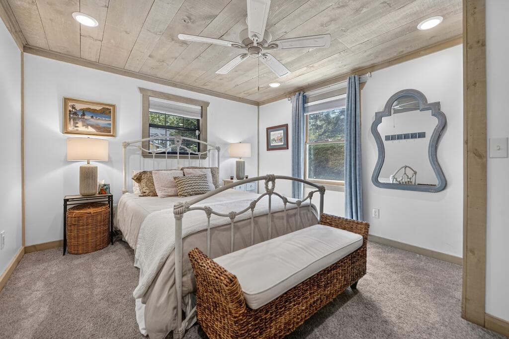 209 Marina Drive, Blue Ridge GA 30514 - Photo