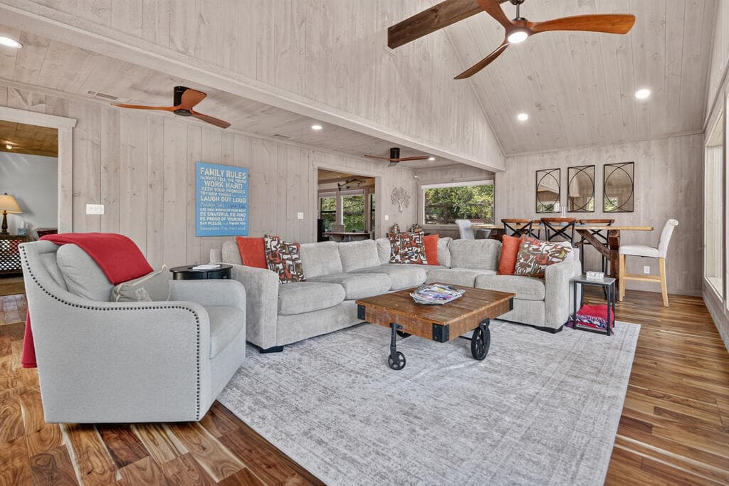 209 Marina Drive, Blue Ridge GA 30514 - Photo