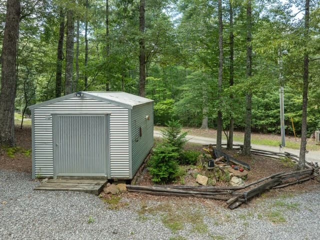 19 Ladybug Lane, Blue Ridge GA 30513 - Photo