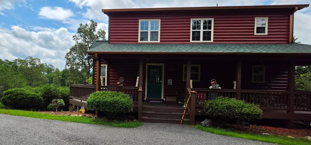 139 Gladys Lane, Young Harris GA 30582 - Photo