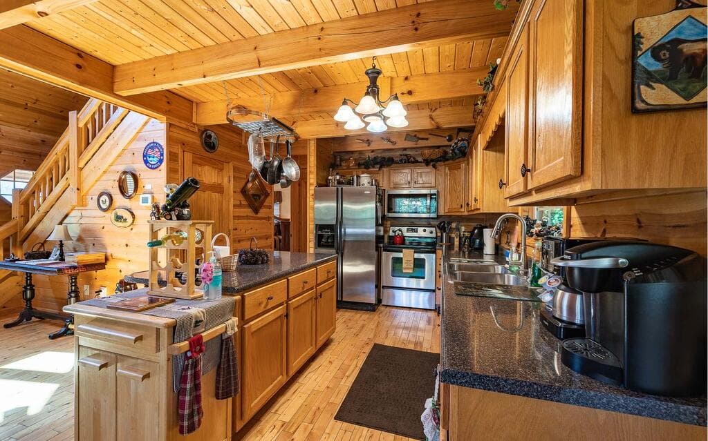 139 Gladys Lane, Young Harris GA 30582 - Photo