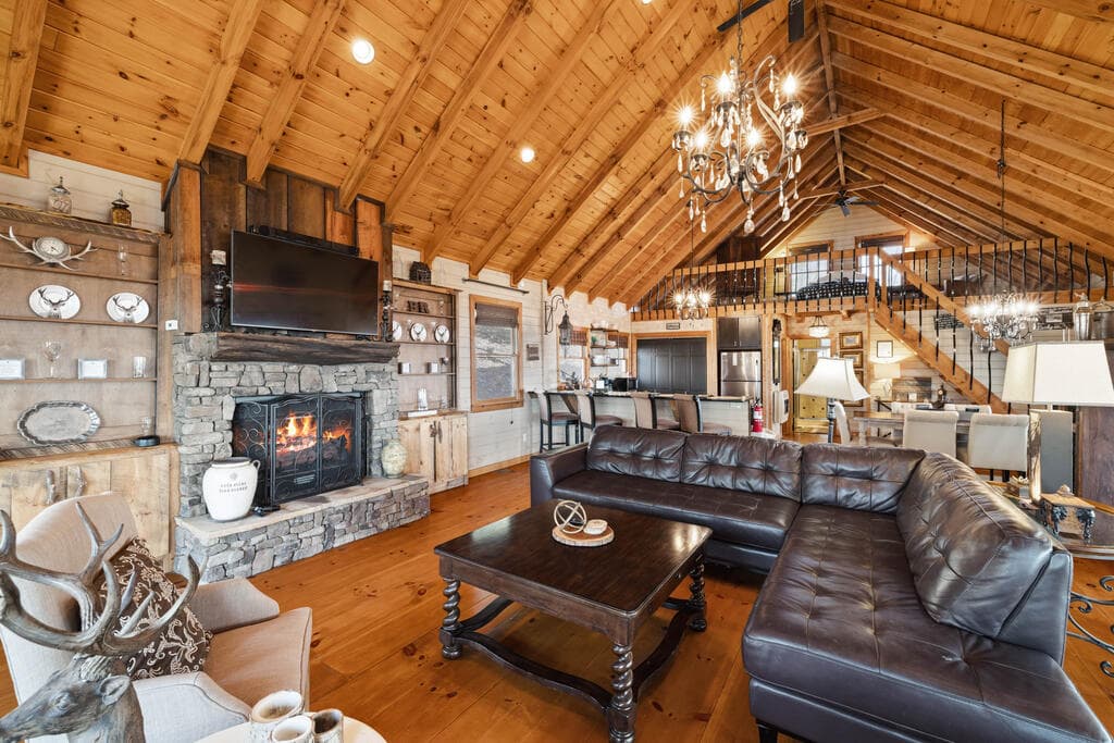 766 Laurel Ridge Drive, Blue Ridge GA 30513 - Photo