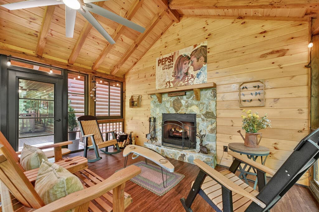 9 Casey Court, Blue Ridge GA 30513 - Photo