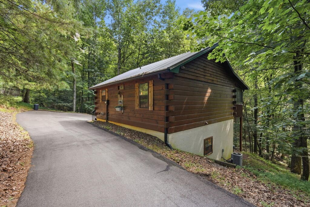 288 Ridgecrest Circle, Ellijay GA 30540 - Photo