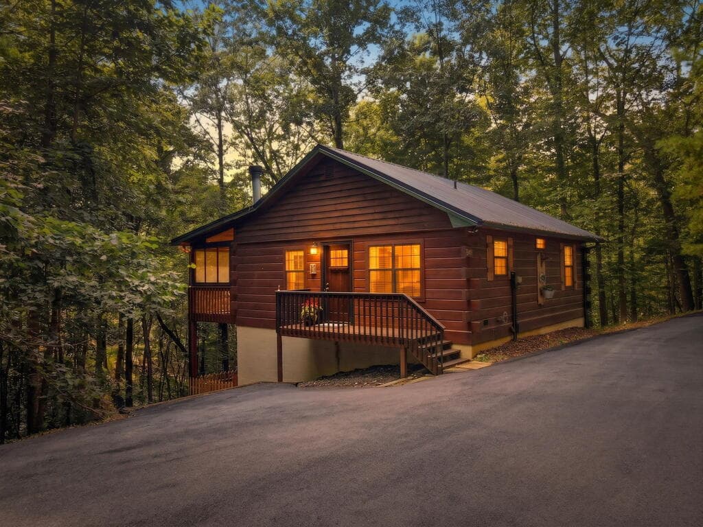 288 Ridgecrest Circle, Ellijay GA 30540 - Primary photo