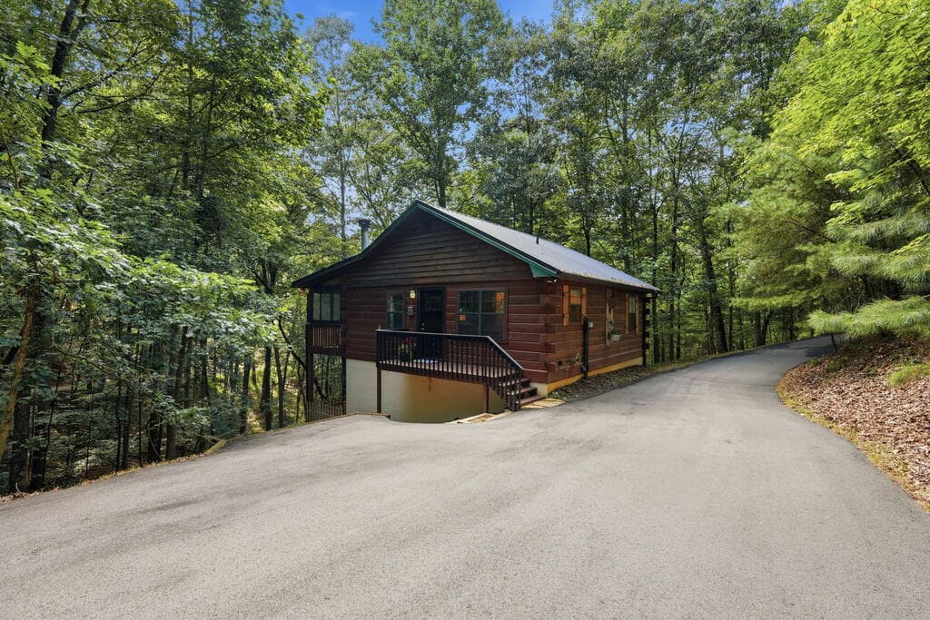 288 Ridgecrest Circle, Ellijay GA 30540 - Photo