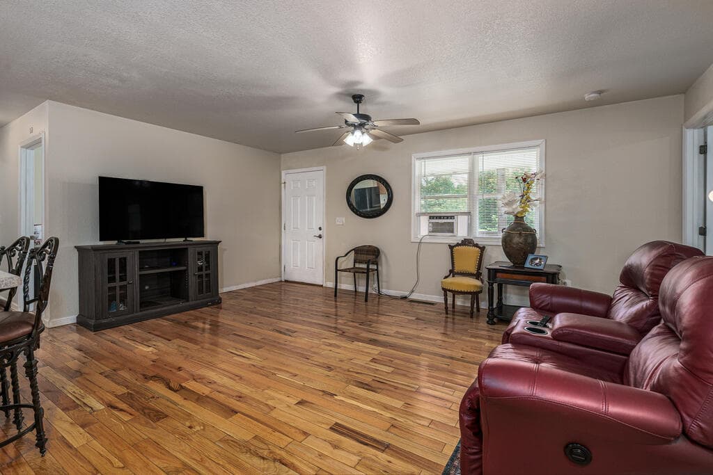 90 Copper Hill Church Ln, Warne NC 28909 - Photo