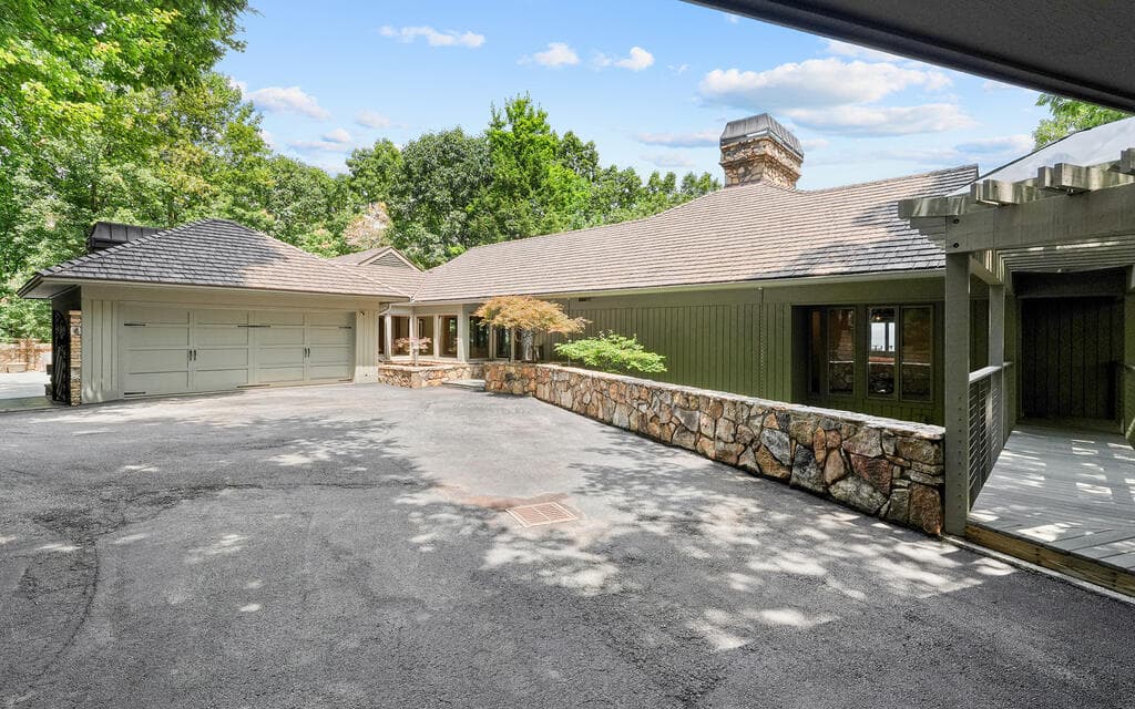 202 Sanderlin Mountain Drive, Big Canoe GA 30143 - Photo