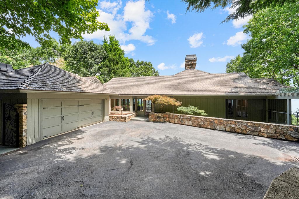 202 Sanderlin Mountain Drive, Big Canoe GA 30143 - Photo