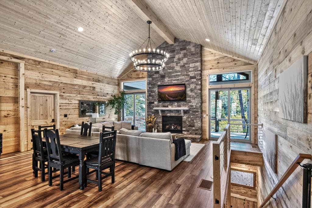 245 Bear Paw Trail, Blue Ridge GA 30513 - Photo