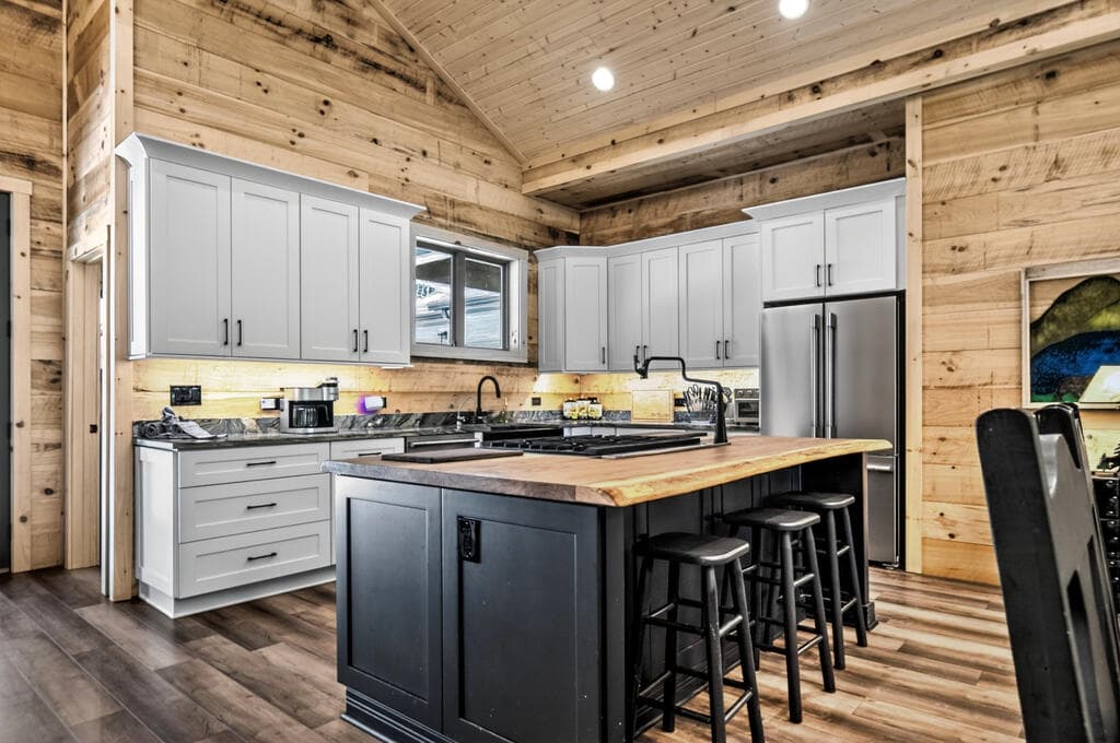 245 Bear Paw Trail, Blue Ridge GA 30513 - Photo