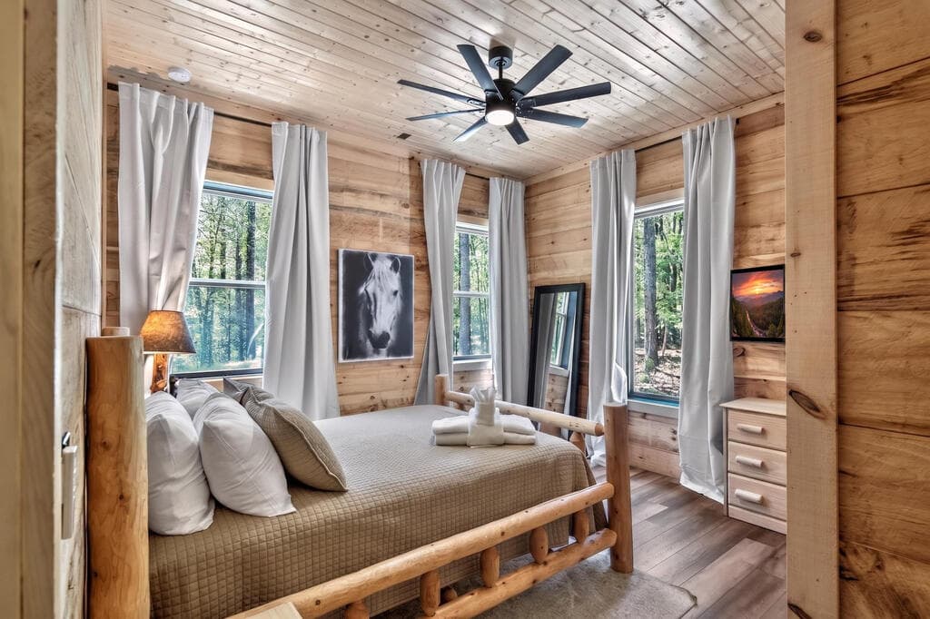 245 Bear Paw Trail, Blue Ridge GA 30513 - Photo