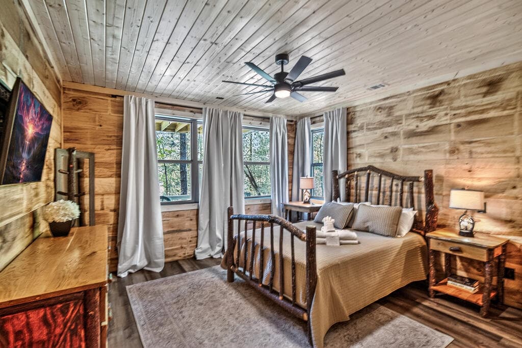 245 Bear Paw Trail, Blue Ridge GA 30513 - Photo