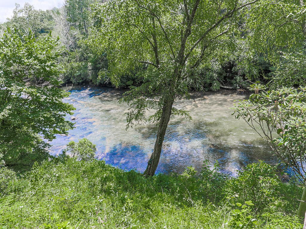 80 Riverbend Circle, Ellijay GA 30536 - Primary photo