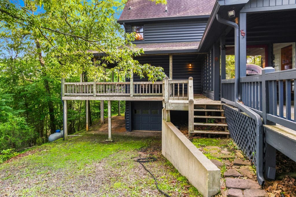 142 Oak Hill Drive, Mineral Bluff GA 30559 - Photo