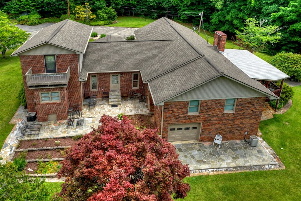 2850 Appalachian Hwy, Blue Ridge GA 30513 - Photo