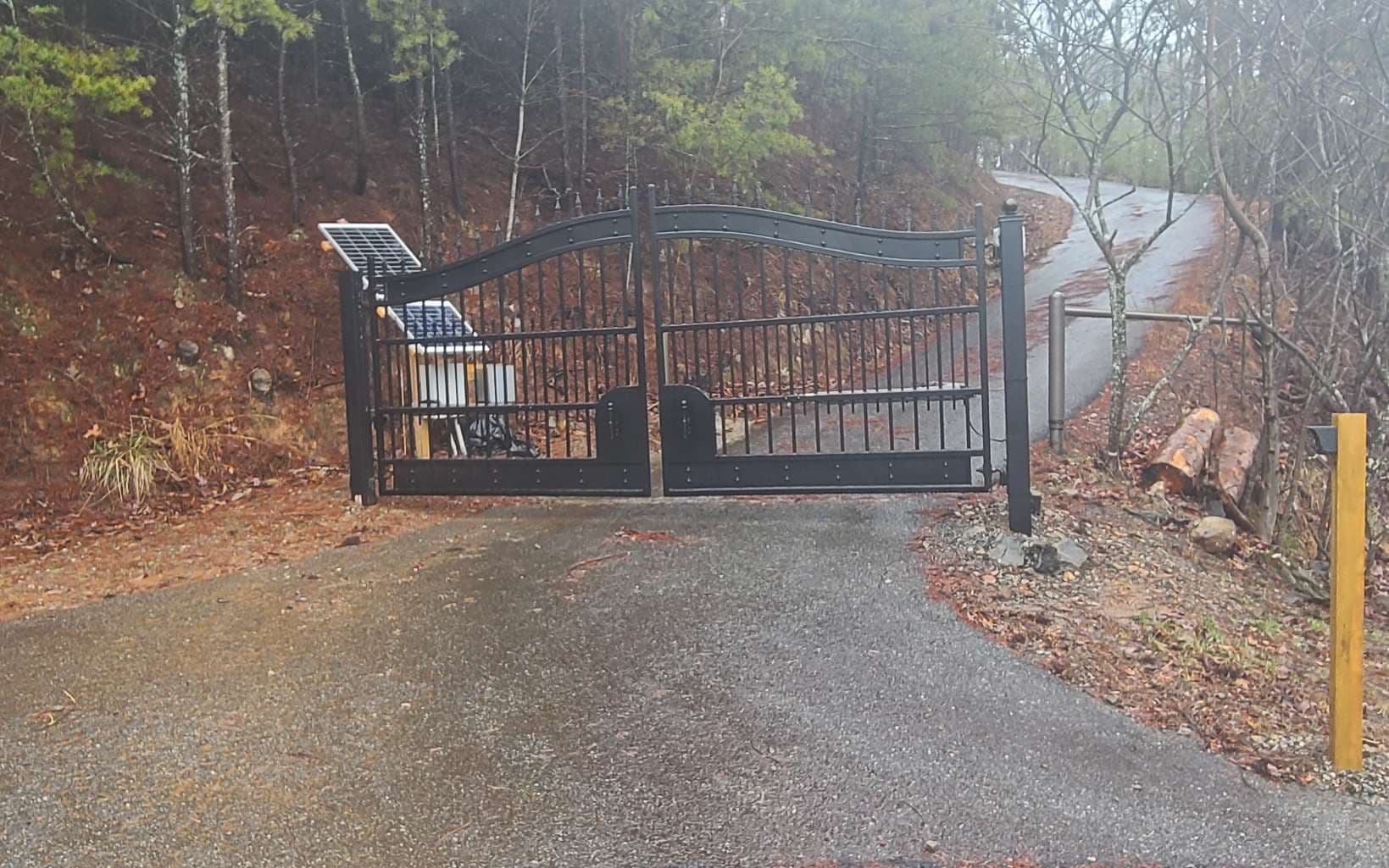 24 Ridge Top Drive, Ellijay GA 30536 - Primary photo