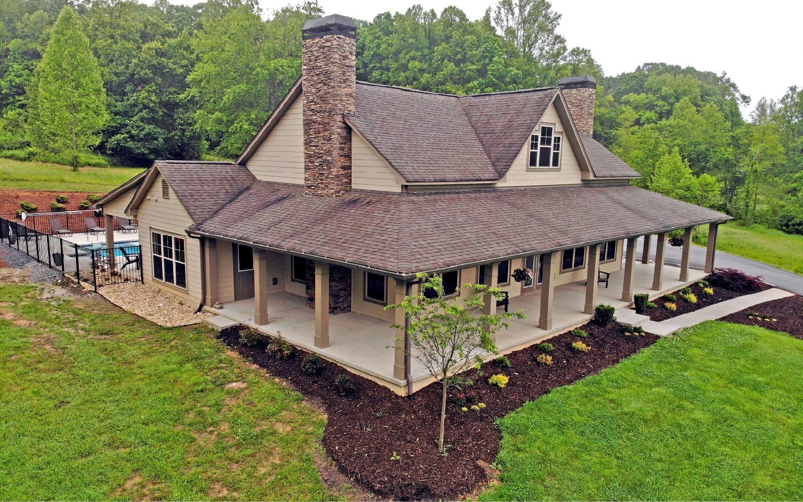 203 Owen Glen, Blairsville GA 30512 - Photo