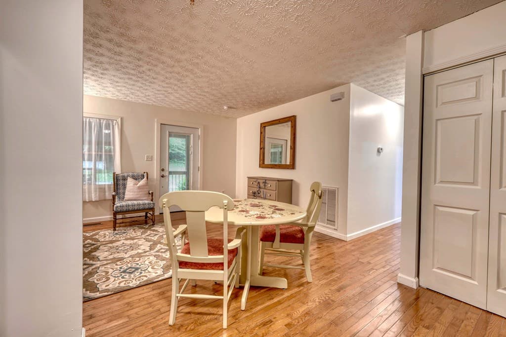 562 New Hope Club Road, Ellijay GA 30540 - Photo