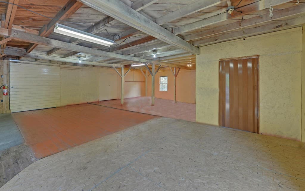 7493 Us Hwy 76 W, Young Harris GA 30582 - Photo