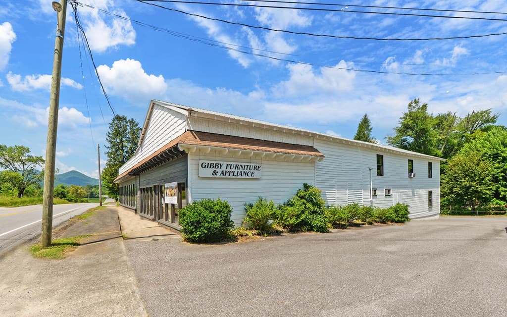 7493 Us Hwy 76 W, Young Harris GA 30582 - Photo