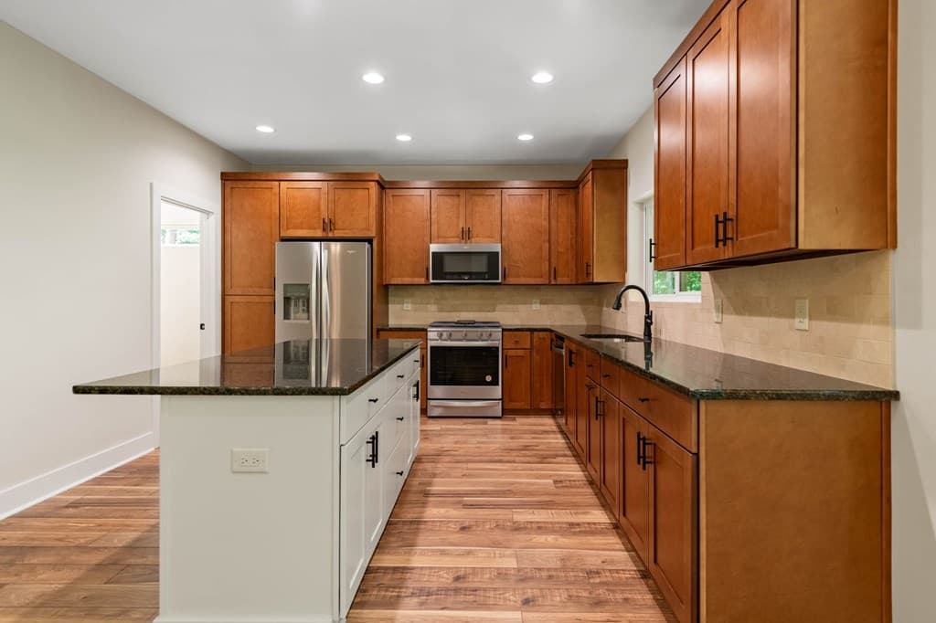 1043 Sunset Road, Epworth GA 30541 - Photo