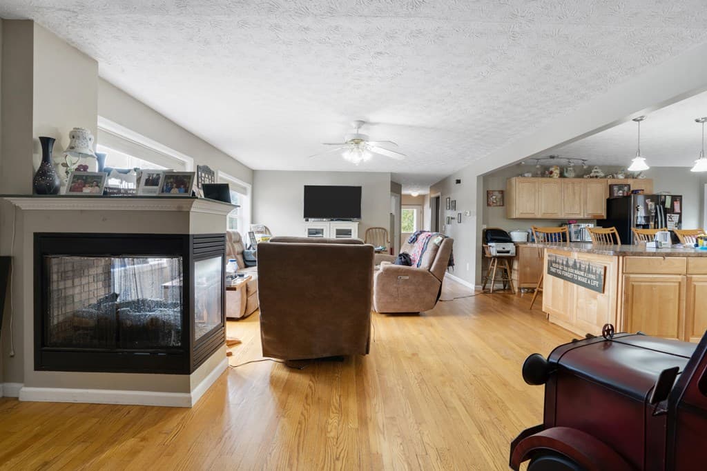 6 Sanderson Street, Hayesville NC 28904 - Photo