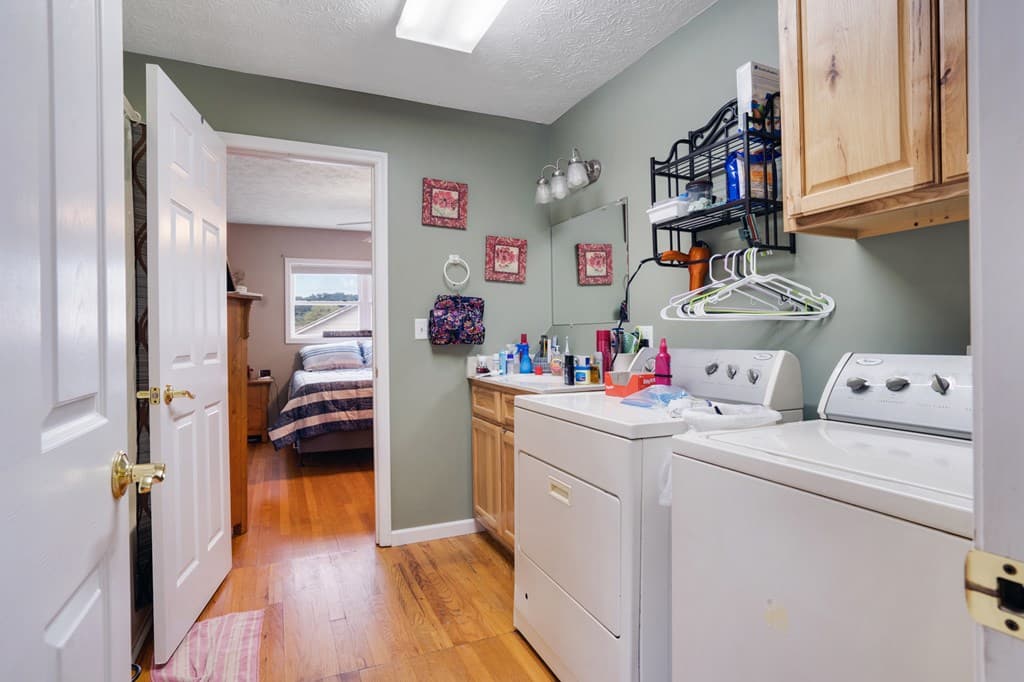 6 Sanderson Street, Hayesville NC 28904 - Photo